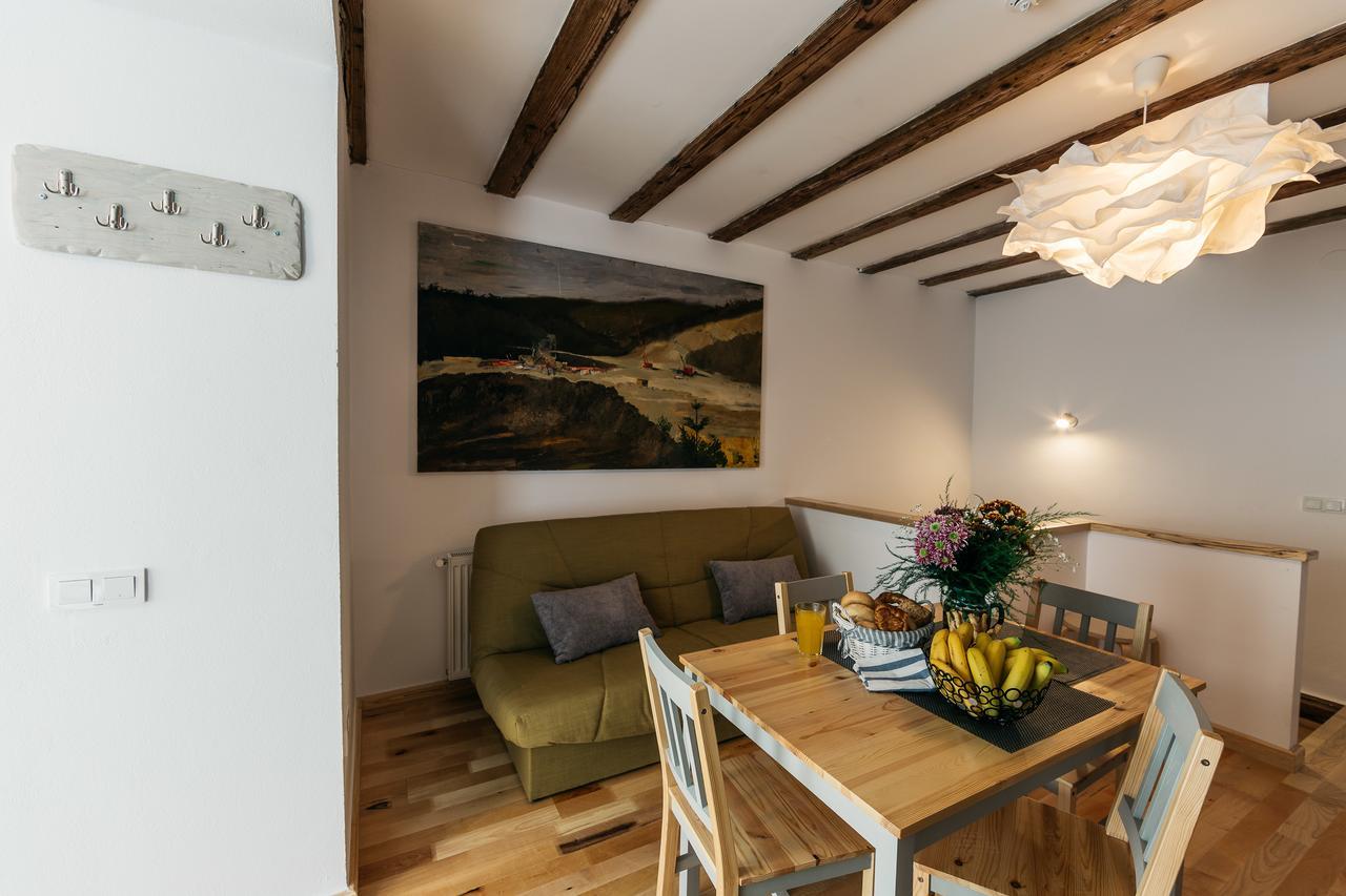Yellowboot Aparthotel Sibiu Buitenkant foto